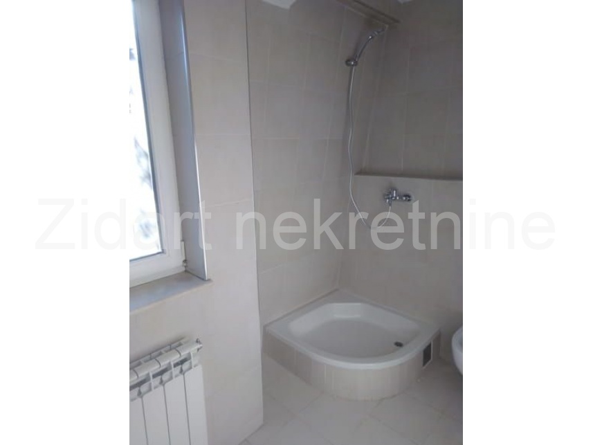 Квартира, 2432 м², 752 000$ — FAKTOR